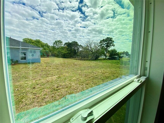 Building Photo - 10006 Massey St