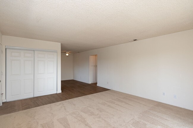 Building Photo - 2-Bedroom + 1 Bathroom Apartment | Dunes Place | Oxnard | Unfurnished