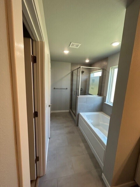 Building Photo - 510 Wagon Wheel Ave