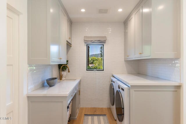 Building Photo - 4435 Encinas Dr