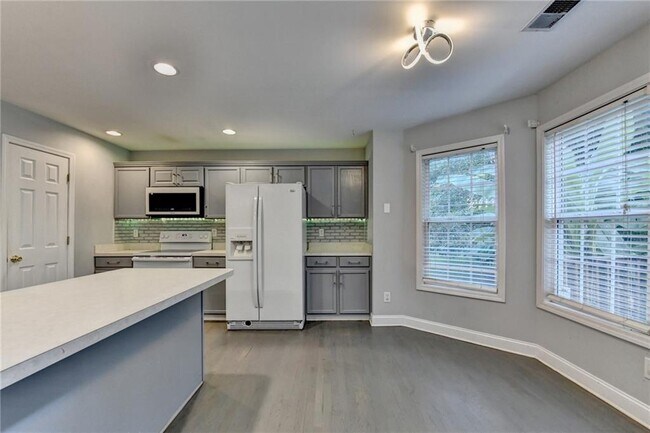 Building Photo - 938 Mulberry Fields Cove NE