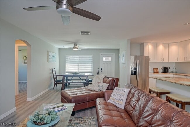 Building Photo - 209 SE 44th Terrace