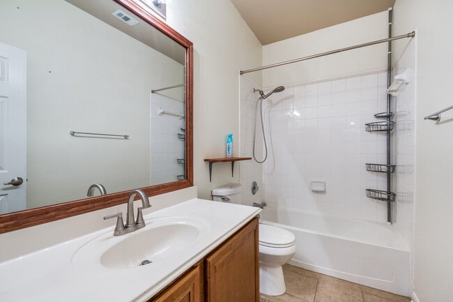 Building Photo - 503 Wildgrove Ln