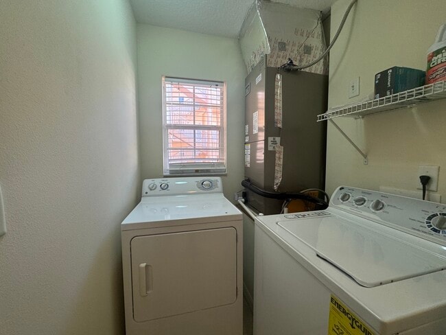 Building Photo - 1403 Gondola Park Dr