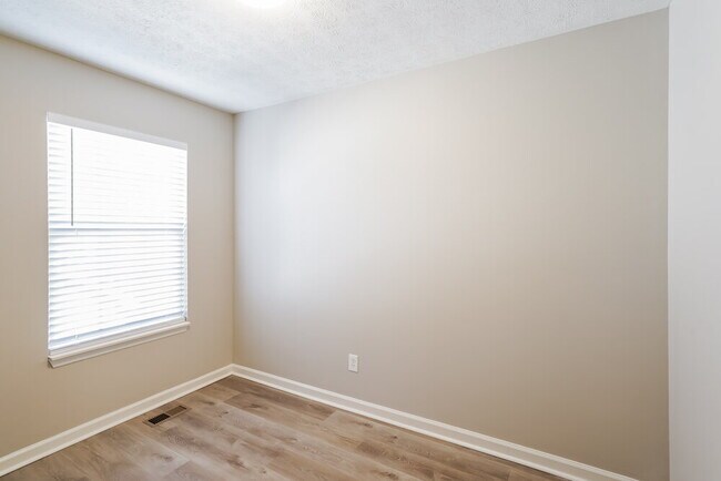 Building Photo - 146 Homestead Pl