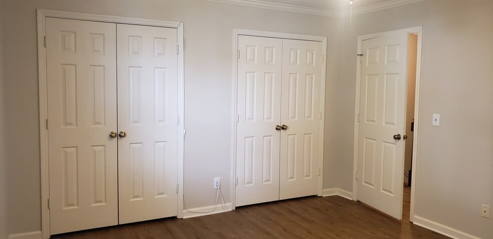 Double closets in the primary bedroom. - 1205 Brentwood Pt