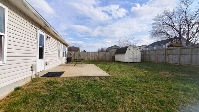 Building Photo - 209 Elkhorn Green Pl