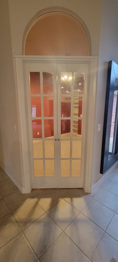 Building Photo - 1 Level Union School 3/2/2 w/ office and bonus room.