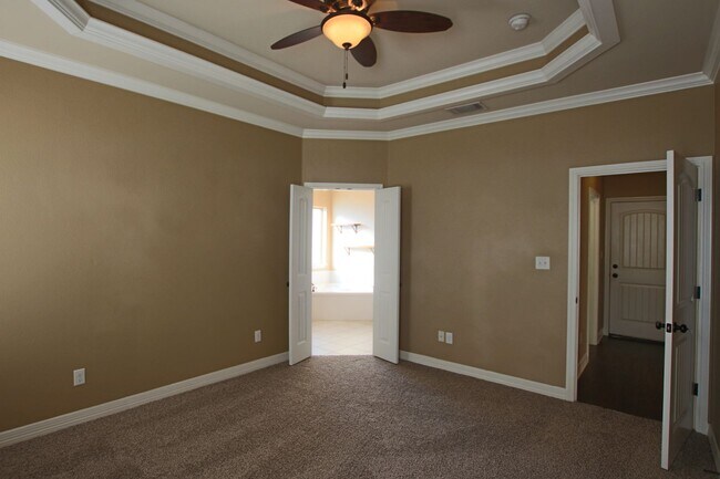 Building Photo - Gorgeous 3 Bed 2 Bath Home in Bullard! Coming Soon!