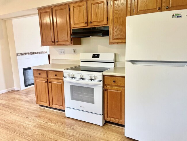 Building Photo - 7141 Margarets Ln