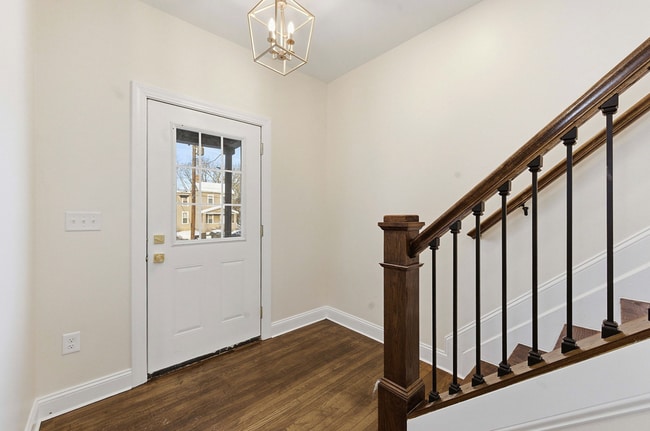 Building Photo - 4414 Whetsel Ave