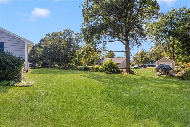 Building Photo - 27 Westwood Dr