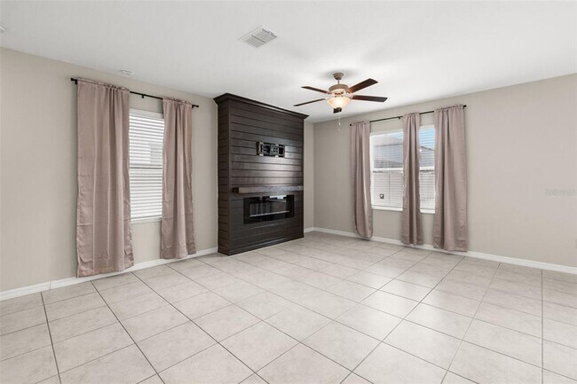Building Photo - 4529 Eternal Prince Dr