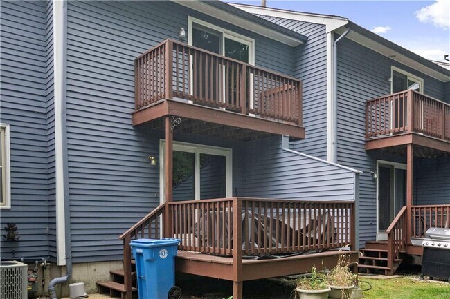 Building Photo - 200 Heroux Blvd