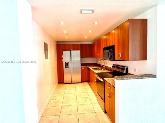 Building Photo - 7501 E Treasure Dr