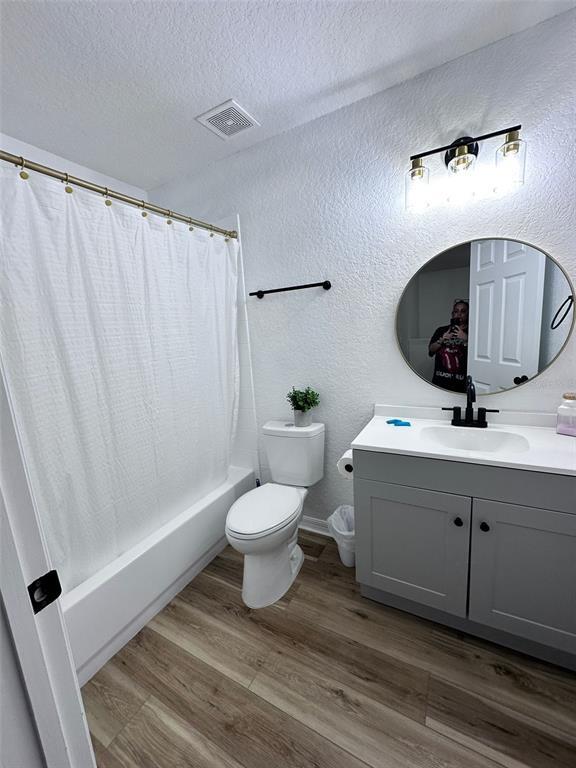 Building Photo - 428 Miramar Ave