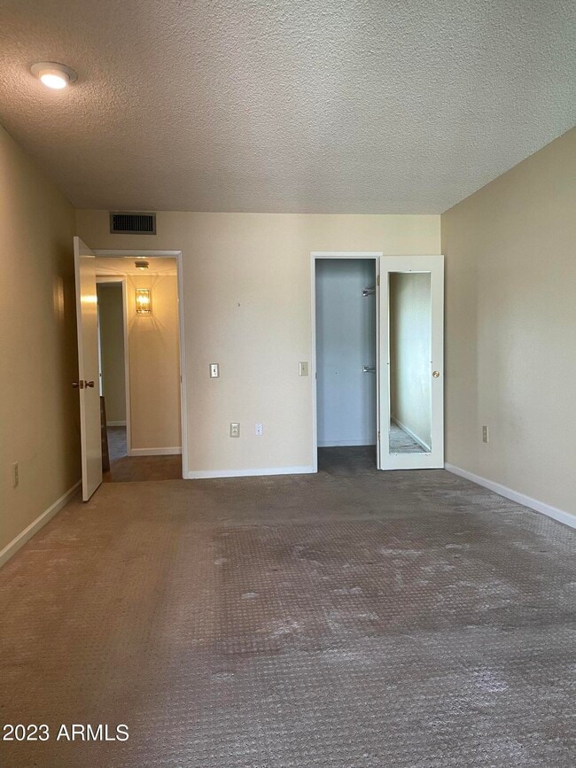 Building Photo - 13227 N 99th Dr