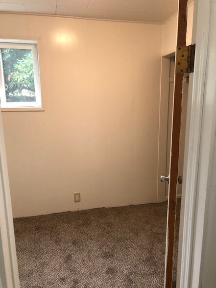 Bedroom 3 - 432 11th St
