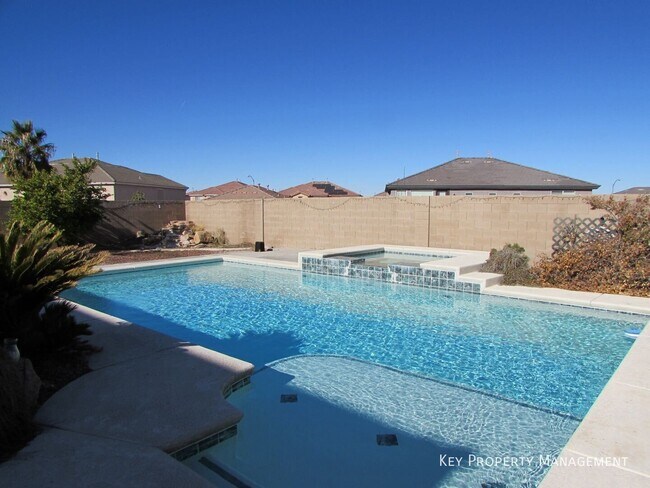 Building Photo - 722 Bighorn Creek St