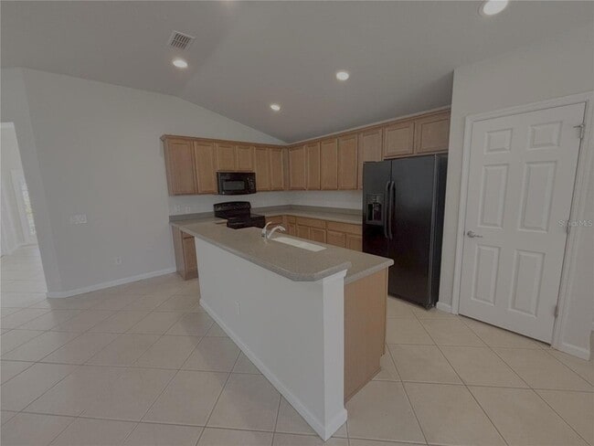 Building Photo - 4194 SW 47th Ct