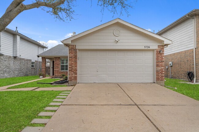 Building Photo - 5726 Westminster Village Dr