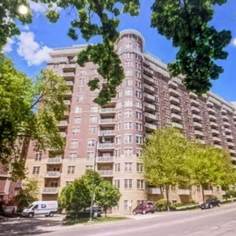 Building Photo - 360 W Washington Ave