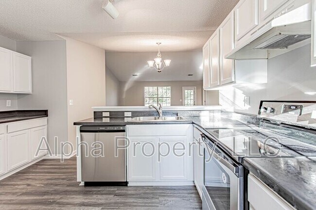 Building Photo - 3 Glassglenn Dr