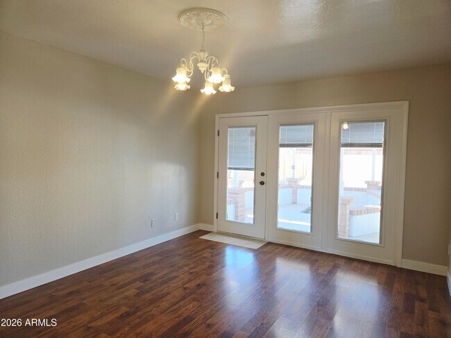 Building Photo - 5132 W Las Palmaritas Dr