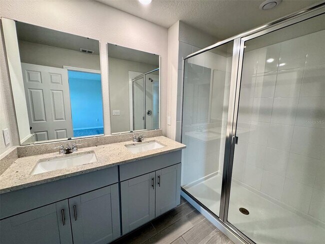Building Photo - 744 Legacy Dr