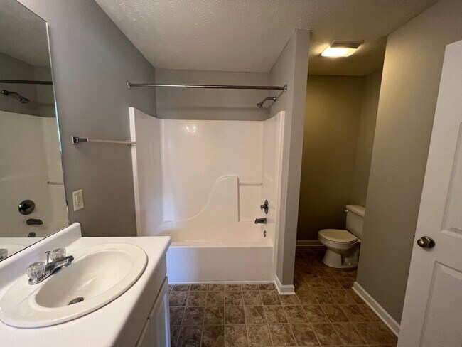 Building Photo - 1836 Antebellum Dr