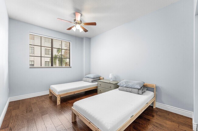 Building Photo - 233 S Federal Hwy