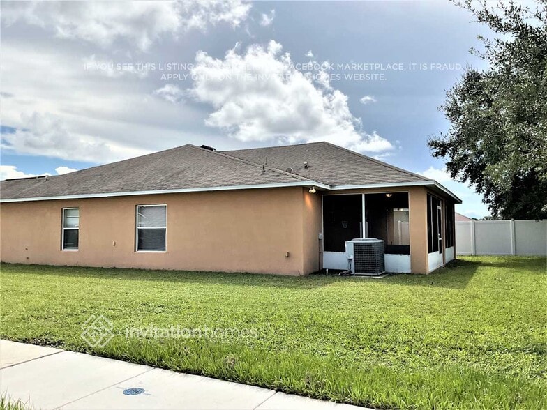 Building Photo - 1450 Mycroft Dr