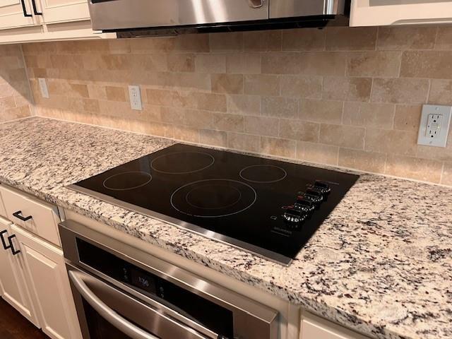 Building Photo - 3225 Greymoore Dr