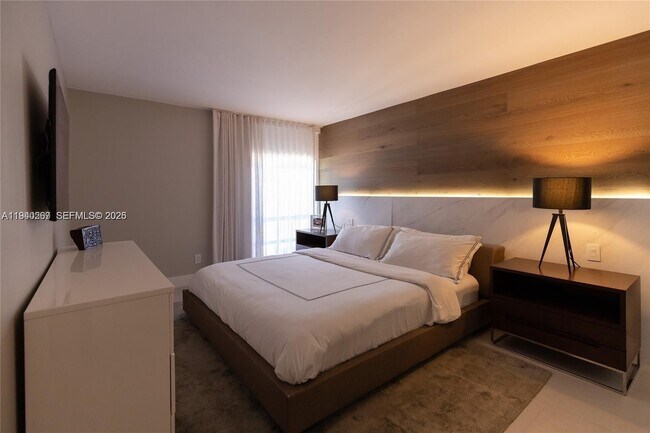 Building Photo - 210 172nd St