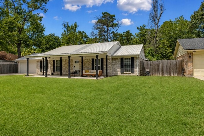 Building Photo - 403 Crossbow Dr