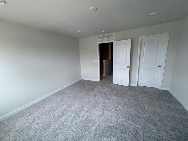 Building Photo - Brand new End Unit Spacious 3BR Townhome in Downingtown Ridge Community  *****LIMITED TIME FIRST ...