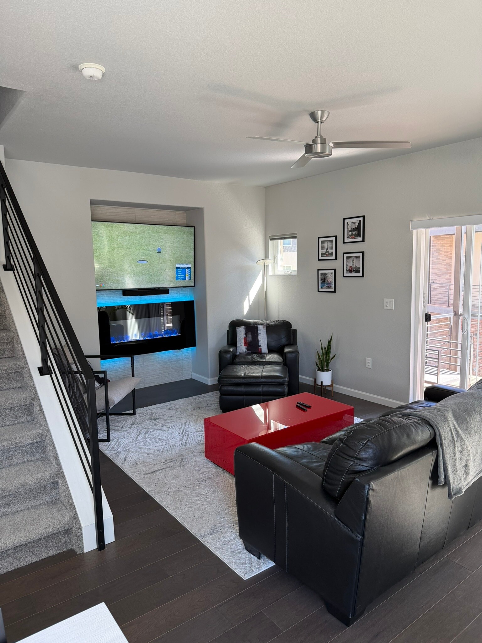 Living - 1746 Creek Edge Vw