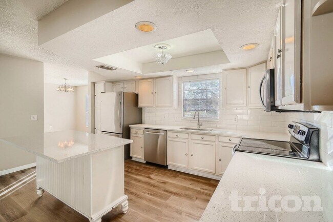 Building Photo - 11391 Salters St