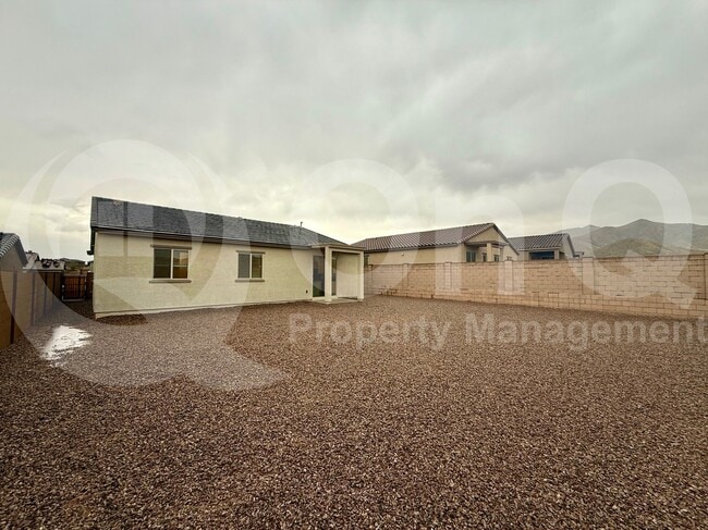 Building Photo - 17590 S Ironwood Bend Dr