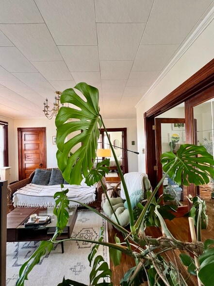 Livingroom - 94 Graham St