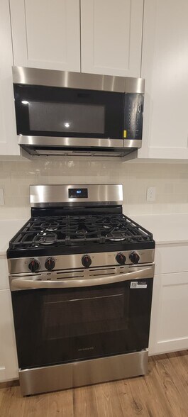 Building Photo - 3566 Blue Mockingbird St