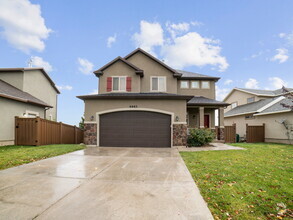 Building Photo - Spacious 4-Bed Oasis in Foxtrail Drive Lehi