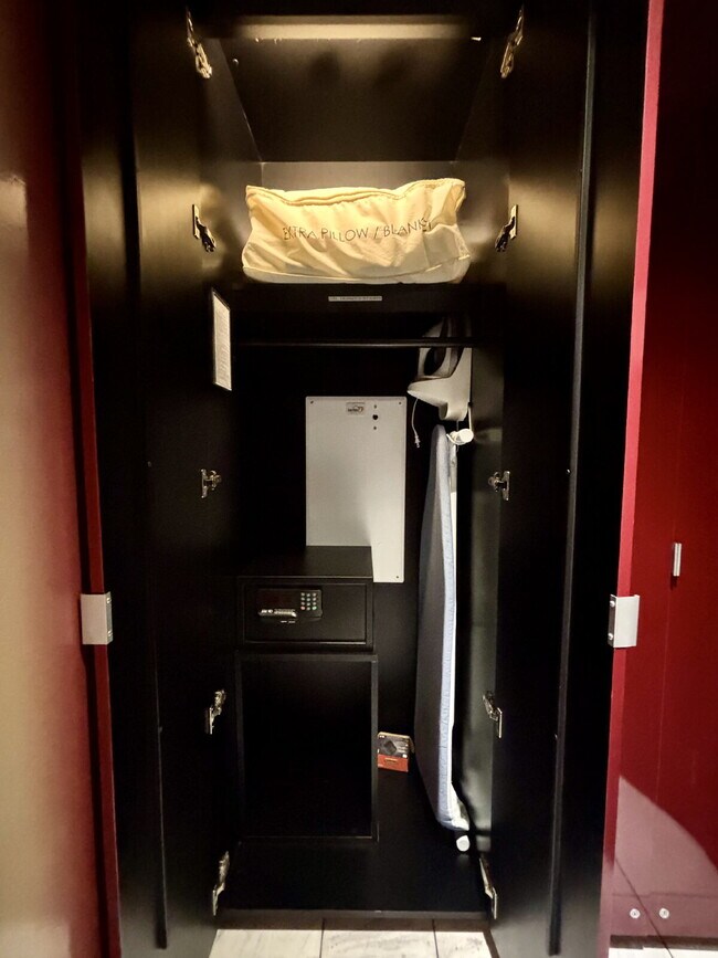 Building Photo - Palms Place Studio — Skyline Views, 5 Minutes to the Strip