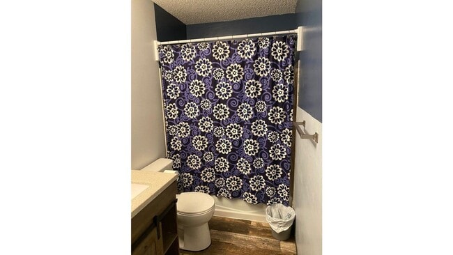 Building Photo - Spacious 3 - Bedroom Townhome with Modern Updates & Private Green Space.