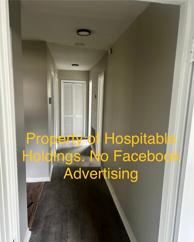 Building Photo - 607 N Browder St