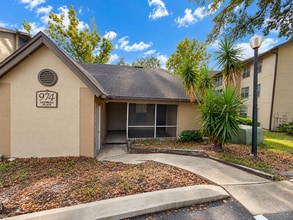 Building Photo - 974 Leeward Pl