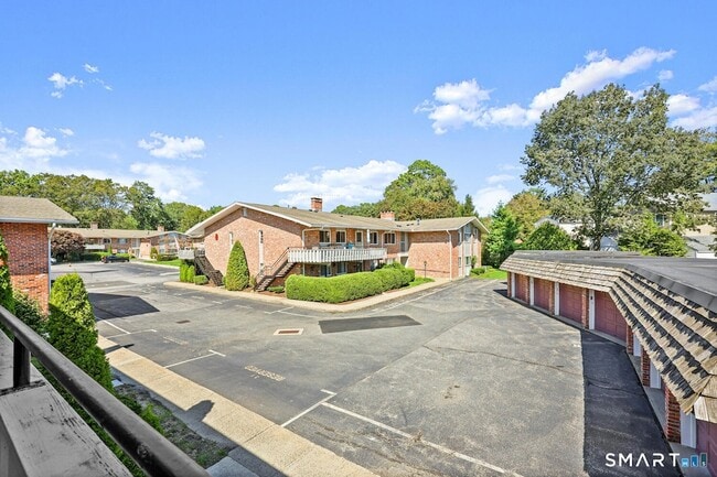 Building Photo - 108 Southport Woods Drive