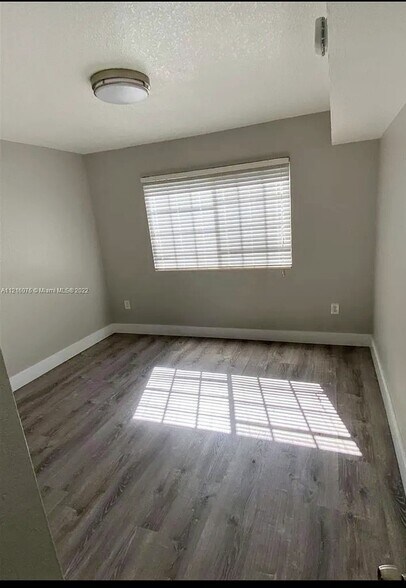 Building Photo - 15410 SW 284th St