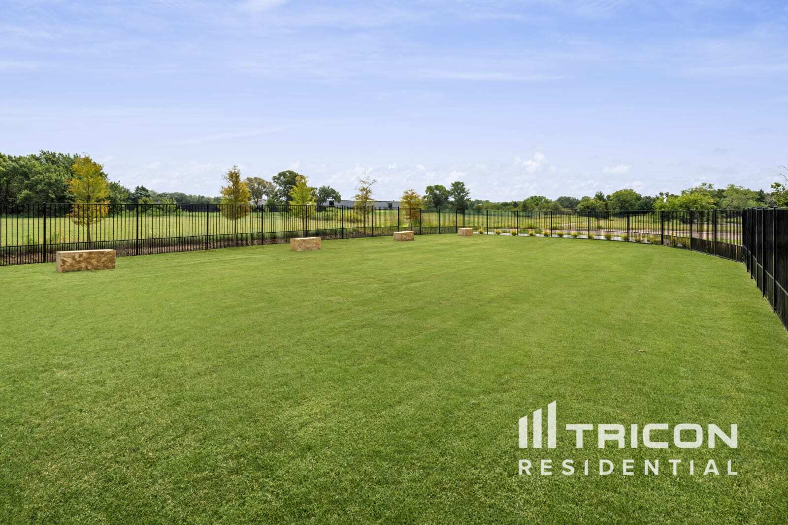 Building Photo - 5468 Sandstone Dr