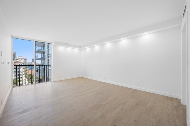 Building Photo - 19707 Turnberry Way